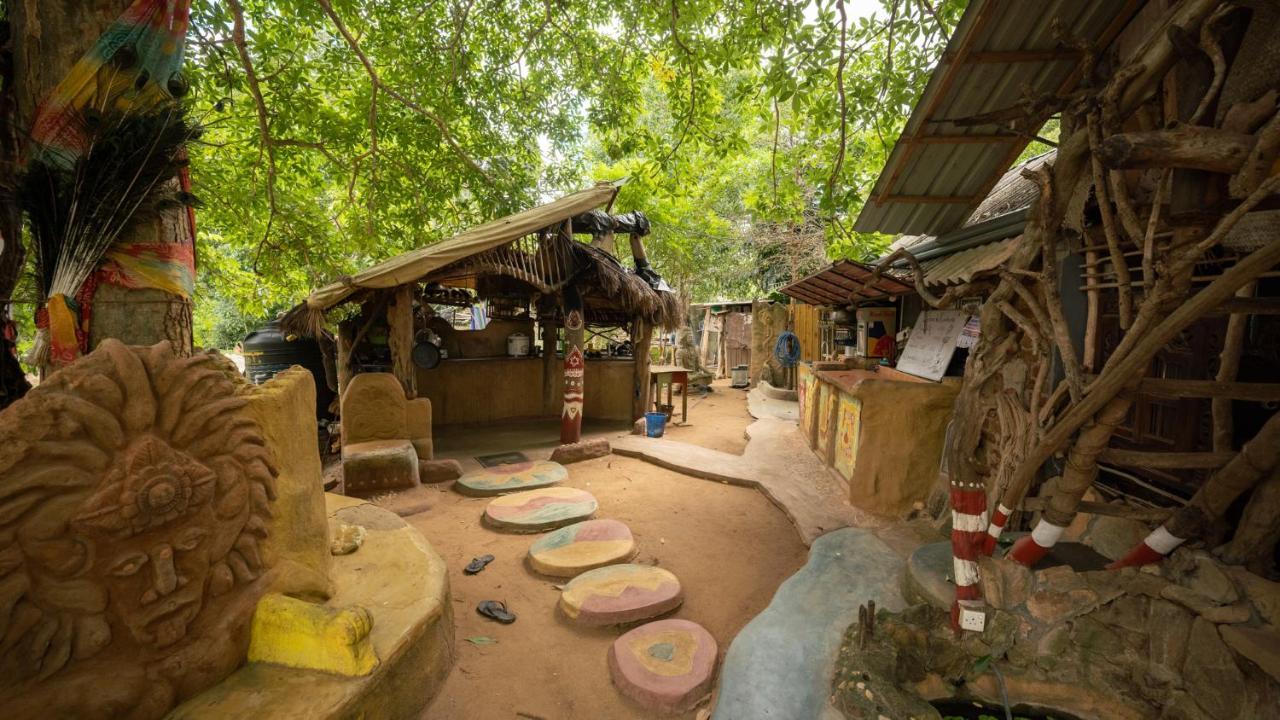 Humbhaha Jungle Yala Nature Eco Resort Kataragama Exterior foto