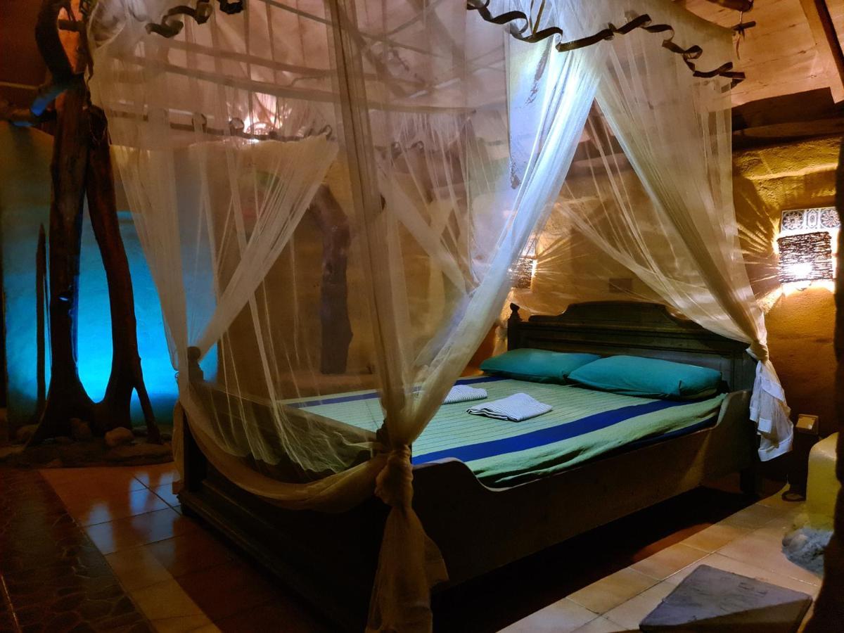 Humbhaha Jungle Yala Nature Eco Resort Kataragama Exterior foto